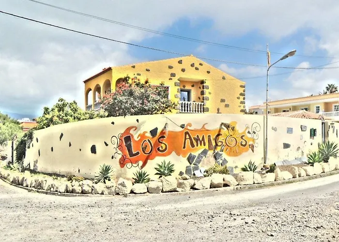 Amigos Nest *
