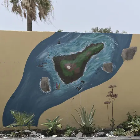 Amigos Nest * La Mareta