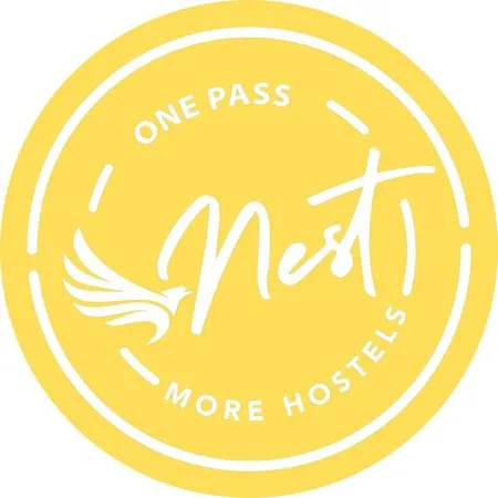 Amigos Nest Hostel La Mareta