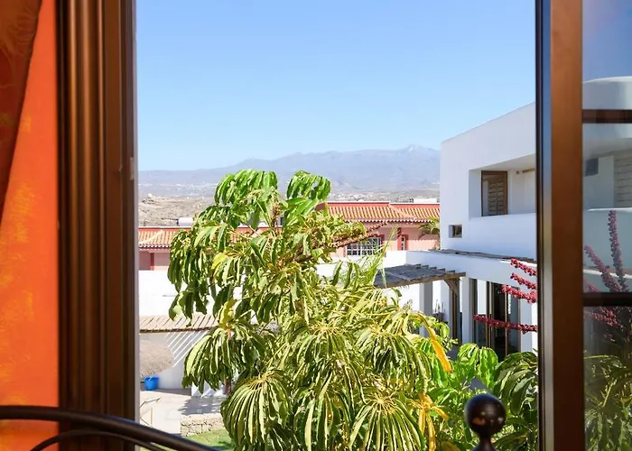 Hostel Amigos Nest *