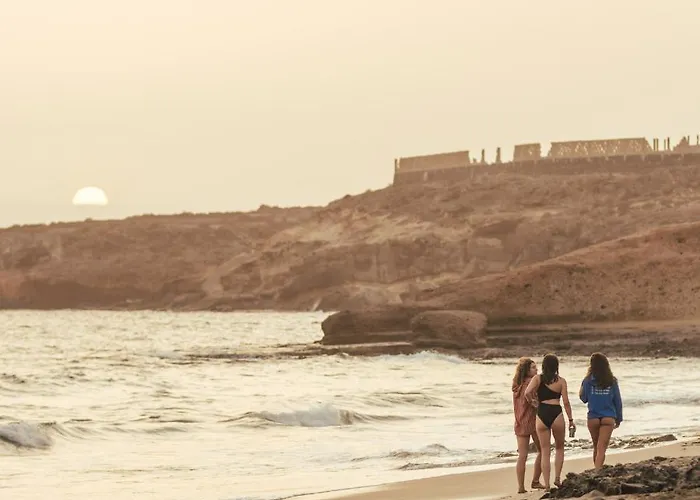 Hostel Amigos Nest La Mareta